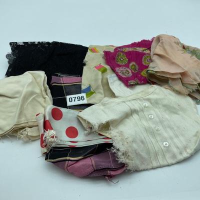 Hankies and collar