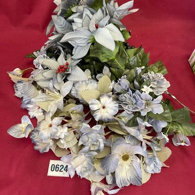 Artificial flowers