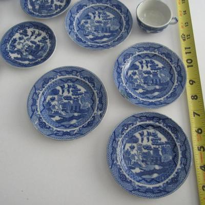 Child's Vintage Japan Blue Willow Dishes