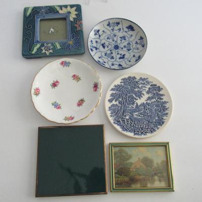 Misc Small Dishes and Picture Frames, Cat Wall Pocket, Read Description