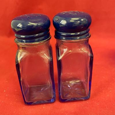 Hazel Atlas cream & sugar/salt & pepper shakers