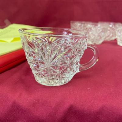 Set of 7 punch cups