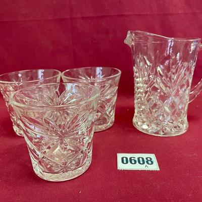5â€ pressed glass cream and sugar