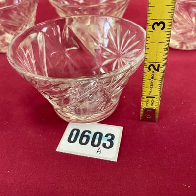 Set of 4/Star of David/custard fruit tapered bowl