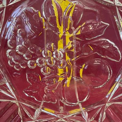 11 1/2â€ cut edge serving bowl with grapes and leaves