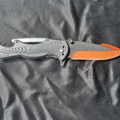 Two folding Pocket knives, Broken Horn Saddlery & Rtek Knife