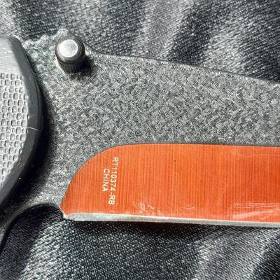 Two folding Pocket knives, Broken Horn Saddlery & Rtek Knife