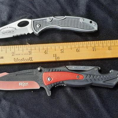 Two folding Pocket knives, Broken Horn Saddlery & Rtek Knife