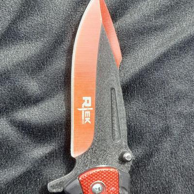 Two folding Pocket knives, Broken Horn Saddlery & Rtek Knife