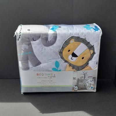 New in Package 3 piece Crib set Bedtime originals Jungle fun collection