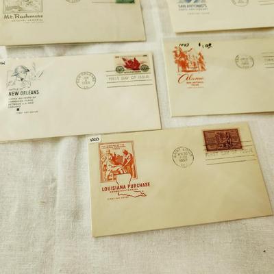 8 - FIRST DAY STAMPS - 1950S & 60S US CITIES