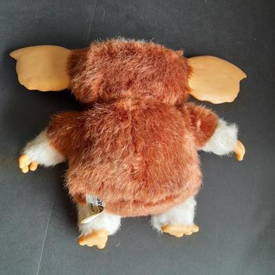 9" TM & Warner bros. (s03) NECA Gizmo Plush with plastic ears, hands & feet