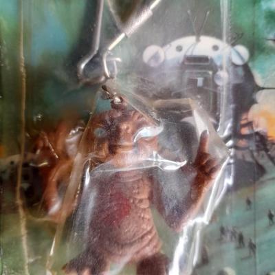 E.T. The Extra Terrestrial The visitor from Outerspace Bendable figure, Keychain, and Unique candle