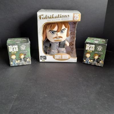 The Walking Dead Collectables Fabrikations soft Sculpture by FUNKO 2 Mystery Mini Figures