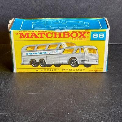MATCHBOX SERIES 66 LESNEY PRODUCT GREY HOUND BUS COACH RARE MINT CONDITION IN BOX!