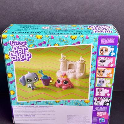 Two new in package Littlest Pet Shop Play sets GREAT GIFT IDEA!