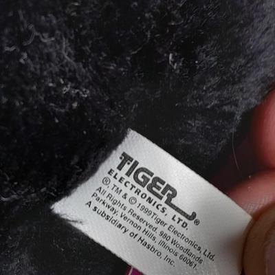 Tiger FURBY ORIGINAL 1999 with tags