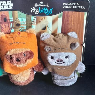 Star Wars Hallmark Itty Bittys' Wicket & Chief Chirpa Soft plush toys