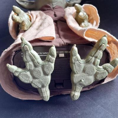 STAR WARS YODA Phrase & Story Telling 12" Talking Figure 2005 Jedi