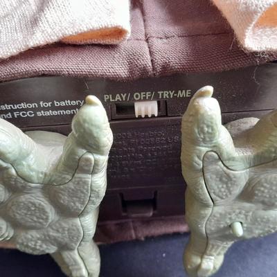STAR WARS YODA Phrase & Story Telling 12" Talking Figure 2005 Jedi