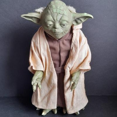 STAR WARS YODA Phrase & Story Telling 12" Talking Figure 2005 Jedi