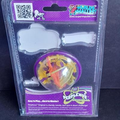 New sealed Worlds smallest Perplexus Original