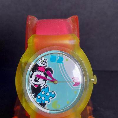 Minnie Mouse Disney Snap Watch