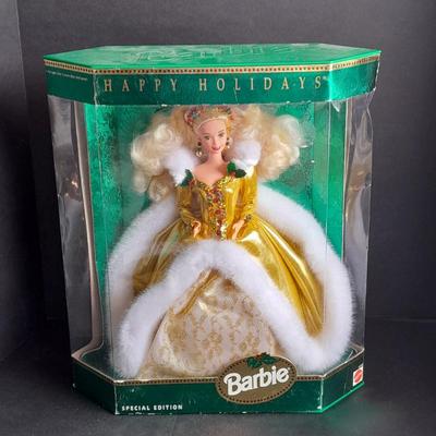 1994 Mattel Barbie Happy Holidays Special edition doll in Box