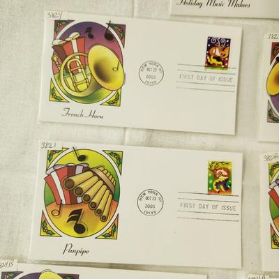 9 - FIRST DAY STAMPS - 2003 HOLIDAY MUSIC MAKERS
