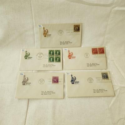 5 - FIRST DAY STAMPS - 1940S FAMOUS ARTIST