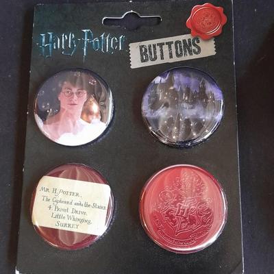 Harry Potter pin back Buttons and Character Bandz Elastic Bracelets