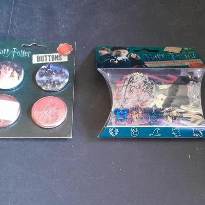 Harry Potter pin back Buttons and Character Bandz Elastic Bracelets