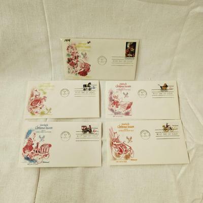 5 - FIRST DAY STAMPS - 1970 HONORING THE CHRISTMAS SEASON