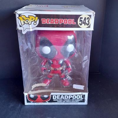 FUNKO POP! Collectible Deadpool Bobble-head Figure 543 In package!