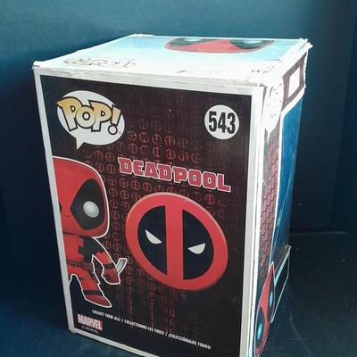 FUNKO POP! Collectible Deadpool Bobble-head Figure 543 In package!