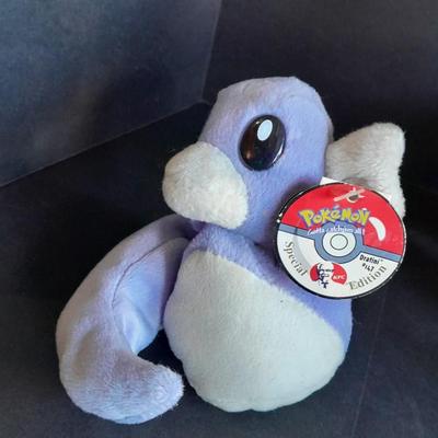 POKEMON Pikachu Plush Gotta catch em' all! Dratini Nintendo KFC plush and Tomy Keideo Plush