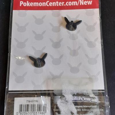 Pokemon Collectibles Munchlax & Snorlax Pins, and two glass Tiny toppers Blackbird glassworld