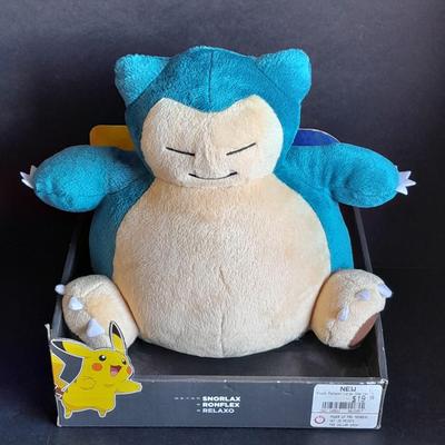 Genuine Offfical Original Tomy Pokemon 10-Inch Snorlax Plush