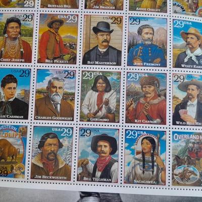 USPS 1994 Commemorative Stamp Collection Unmounted Stamp collection with Book