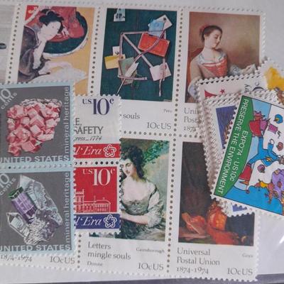 United Postal Service 1974 mint stamp set no. 931 Unmounted Stamp collection