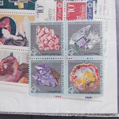 United Postal Service 1974 mint stamp set no. 931 Unmounted Stamp collection