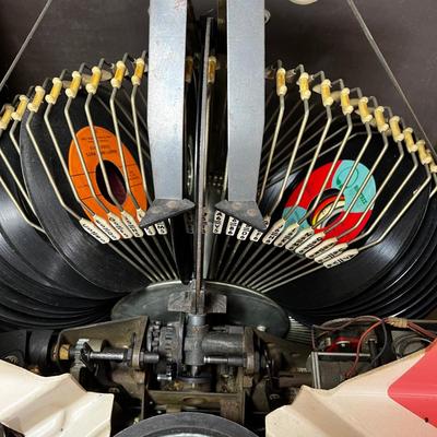1555 ROWE AMI 33/45 Auto Mix Vintage Jukebox