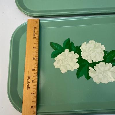 Set of 10 Green Metal Serving Rolling TV Lap Trays Tole White Gardenia Flowers  Mid-Century