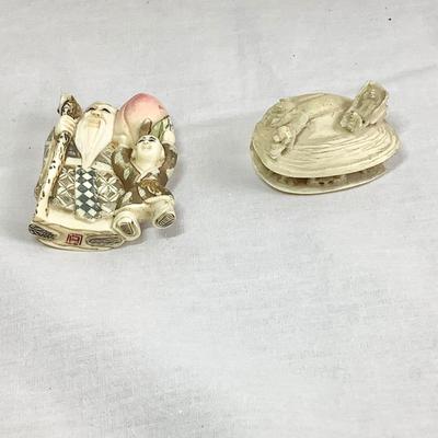 Lot 373 Japanese Carved Celluloid Clam Shell Diorama & Japanese Detailed Hand Carved Netsuke Sculpture, Man with Child