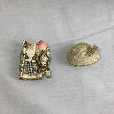 Lot 373 Japanese Carved Celluloid Clam Shell Diorama & Japanese Detailed Hand Carved Netsuke Sculpture, Man with Child