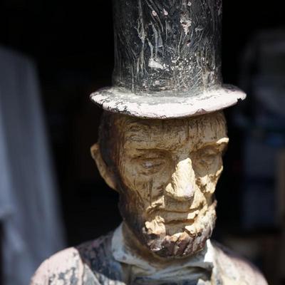 UNIQUE ANTIQUE " ABE LINCOLN" CHARACTER  STATUE OF 41" CEMENT /HAND PAINTED