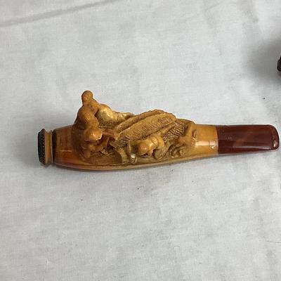 Lot 375  Antique Hand Carved Meerschaum Cheroot Holder with Fieldworkers/Dog, Original Leather Case Included