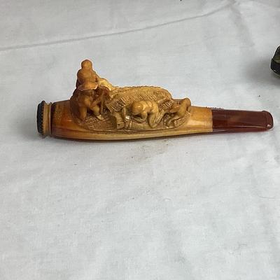 Lot 375  Antique Hand Carved Meerschaum Cheroot Holder with Fieldworkers/Dog, Original Leather Case Included