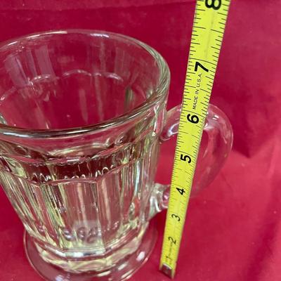 Heavy duty glass mug