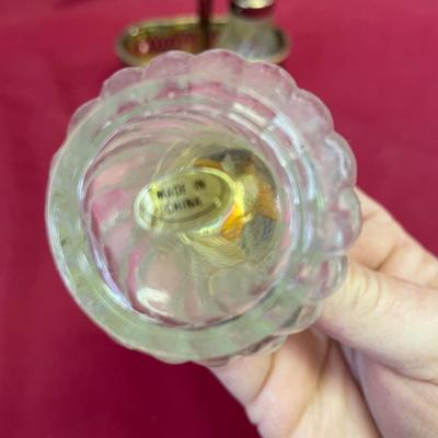 Swirled salt and pepper with silver plated tray